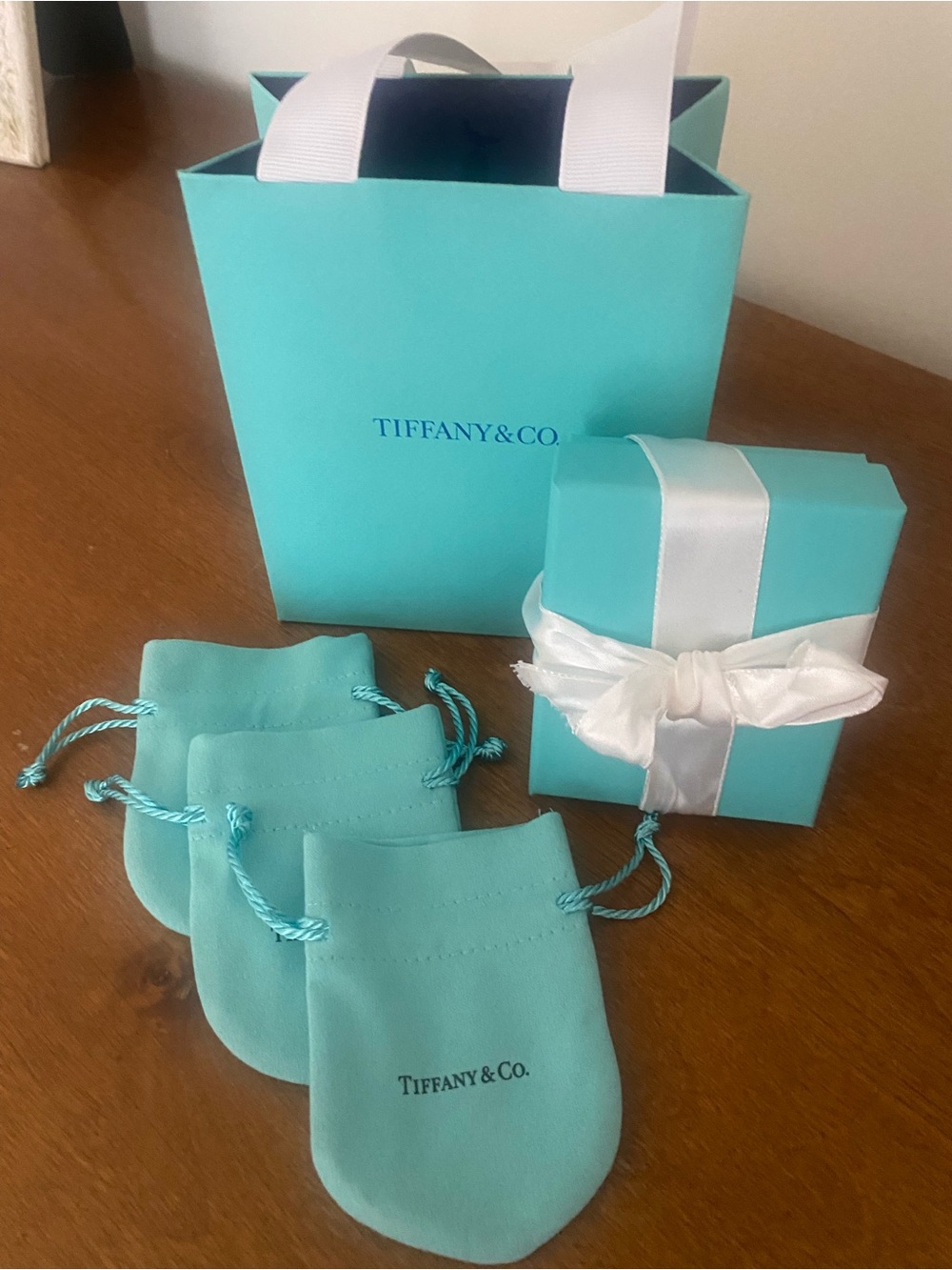 Tiffany & Co. Turquoise Blue Jewelry Pouch Gift Set